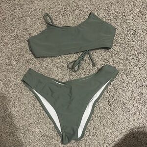 SHEIN Green Sporty One-Shoulder Bikini